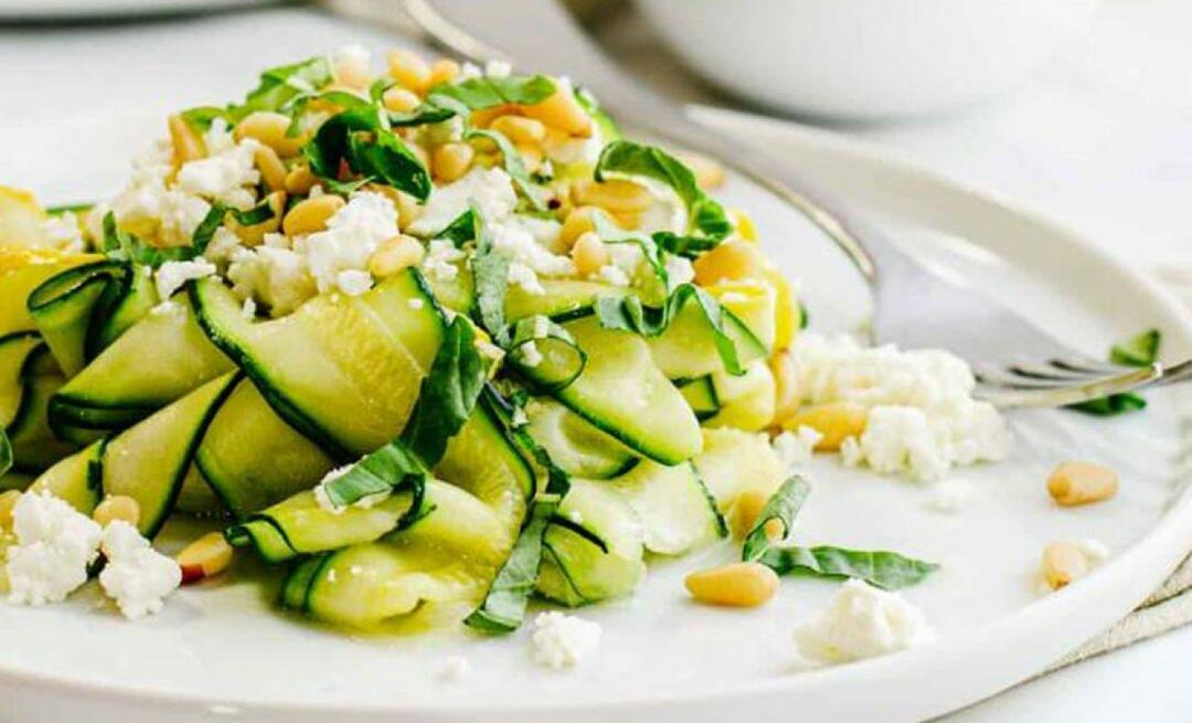 Come preparare l'insalata di zucchine con arachidi? Questa insalata ti sazia per sei ore!