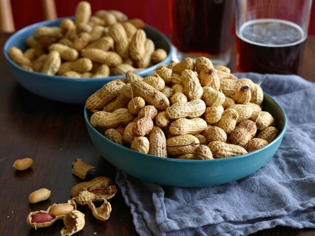 Quali malattie fanno bene alle arachidi?