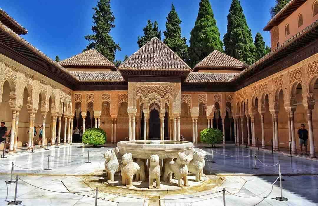 Caratteristiche del Palazzo dell'Alhambra