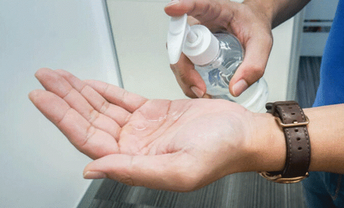 Come usare i disinfettanti per le mani