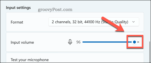 Dispositivo di scorrimento del volume del microfono su Windows 11