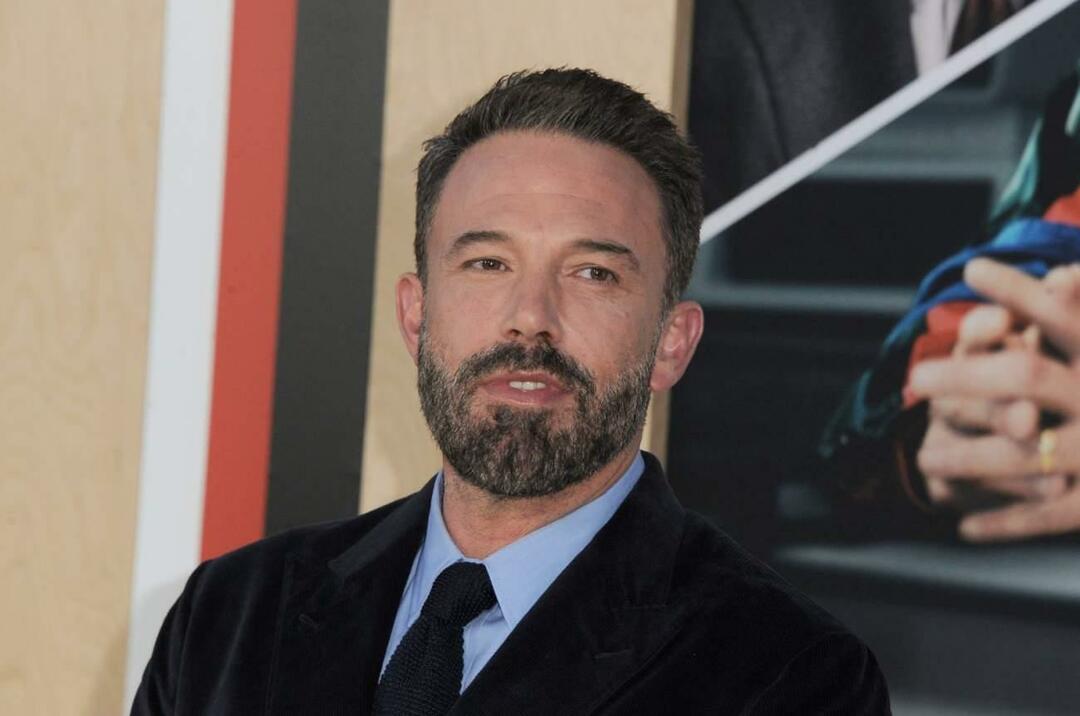 Ben Affleck si è goduto il Bosforo da solo! Chi è Ben Affleck? Perché a Istanbul?