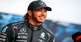 La stella splendente della Formula 1, Lewis Hamilton è in Cappadocia! La famosa stella ammirava la Turchia