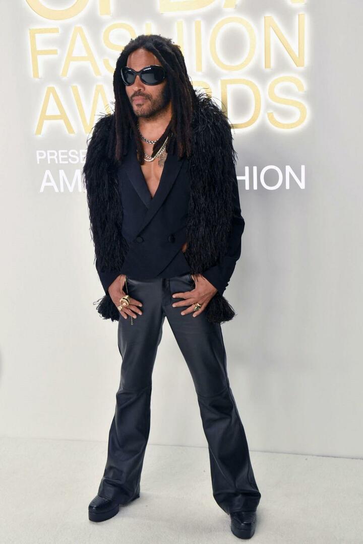 Lenny Kravitz nominata icona della moda dell'anno 2022
