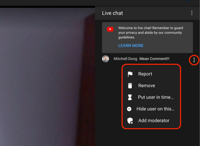 Opzioni di moderazione dei commenti della chat dal vivo di YouTube per segnalare o rimuovere il commento, mettere in timeout l'utente, nascondere l'utente sul canale o aggiungere un moderatore alla chat