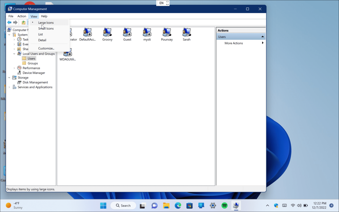 Visualizza tutti gli account utente su Windows 11