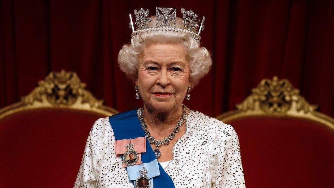 Regina d'Inghilterra II. Elisabetta