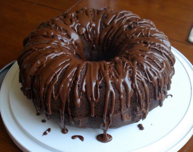 La ricetta della torta al cioccolato più semplice! Come fare una torta al cioccolato? Torta al cioccolato con meno farciture