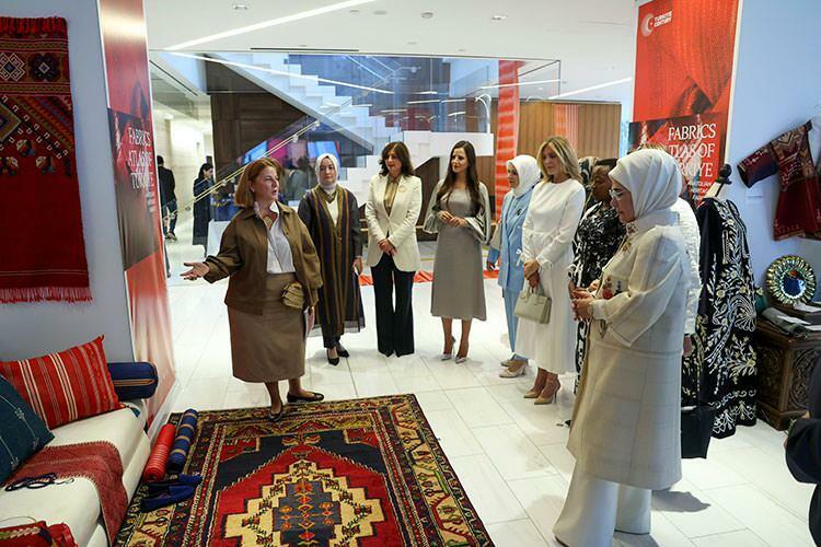 Evento Weaving Atlas della First Lady Erdoğan Turchia