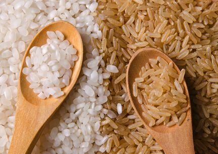 benefici dell'acqua di riso