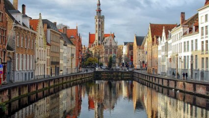 La città puzza di cioccolato per le strade: Bruges