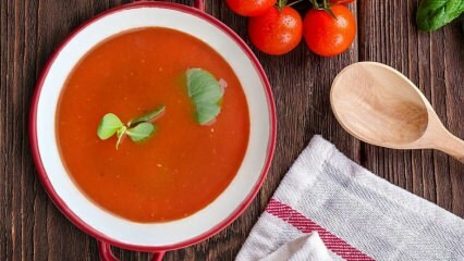 Come preparare la zuppa di pomodoro arrosto?