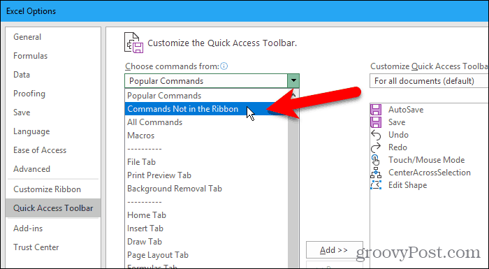 Seleziona Comandi non presenti nella barra multifunzione nella finestra di dialogo Opzioni di Excel