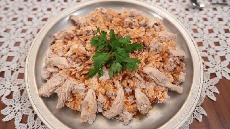 Come preparare il pollo circasso più semplice? Ricetta originale di pollo circasso