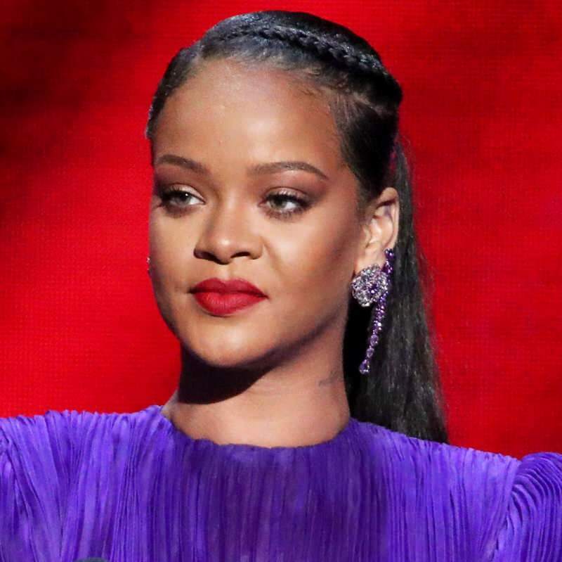 Rihanna è entrata nella lista dei ricchi! Chi è Rihanna?